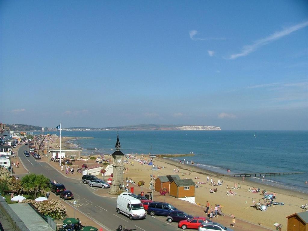 The Aqua Bed & Breakfast Shanklin Dış mekan fotoğraf